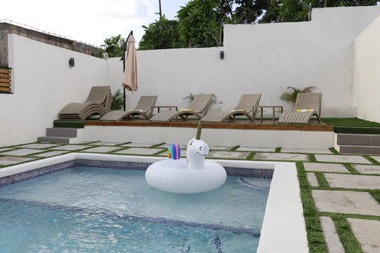 Eshae Living - Cosy 2BR with breakfast &amp; pool