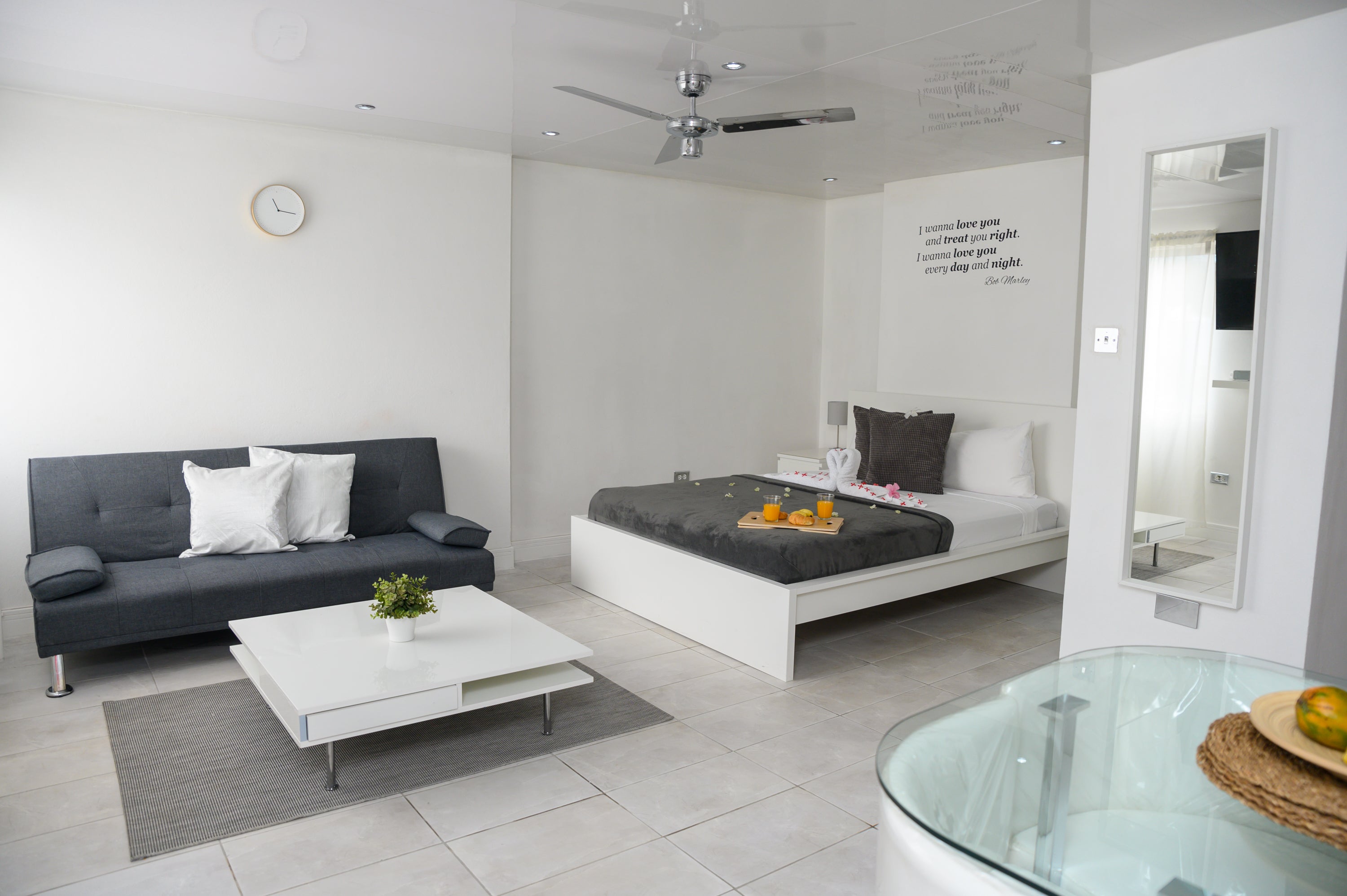 Studio Apartment 2 - Eshae Living 